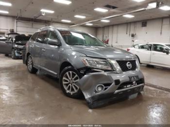  Salvage Nissan Pathfinder