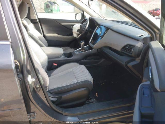 Subaru Outback Premium Image 4