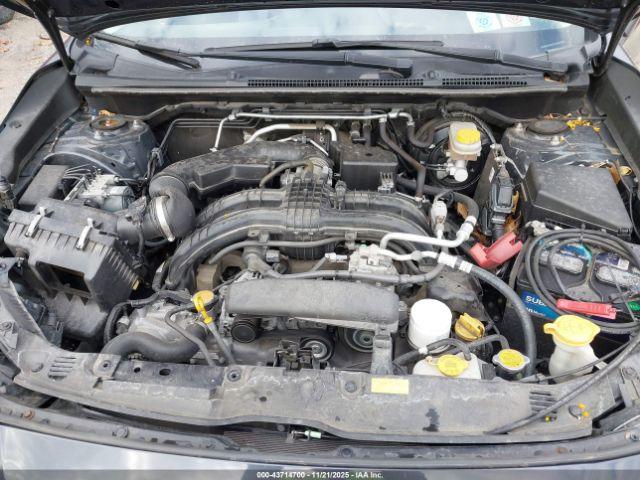 Subaru Crosstrek 2.0i Limited Image 12