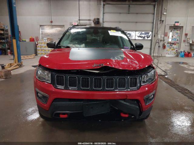 Jeep Compass Trailhawk 4x4 Image 14