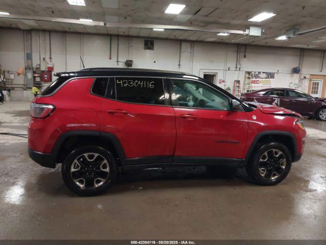 Jeep Compass Trailhawk 4x4 Image 16