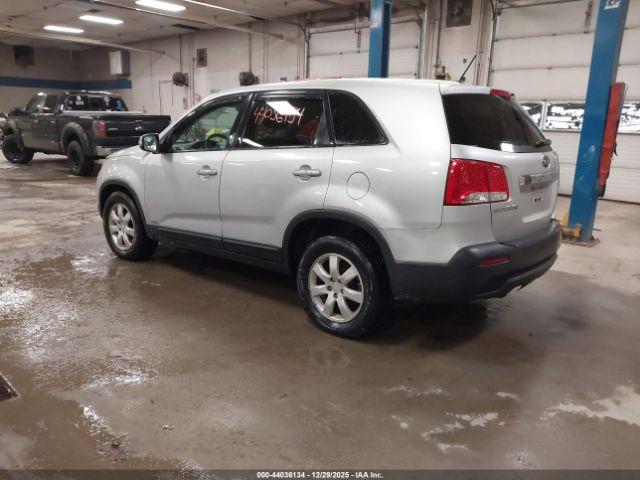 Kia Sorento Lx Image 9