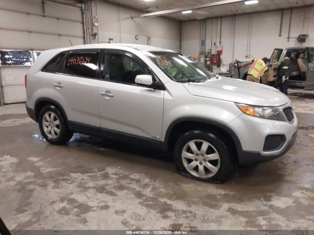 Kia Sorento Lx Image 11