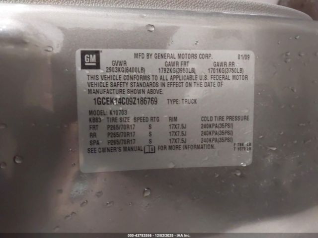 Chevrolet Silverado 1500 Work Truck Image 3