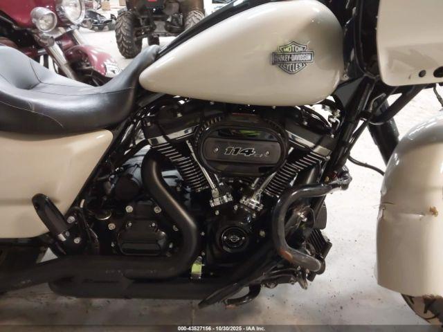 Harley-Davidson Fltrxs Image 8