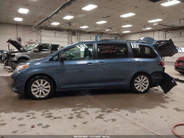 Toyota Sienna Xle 7 Passenger Image 6