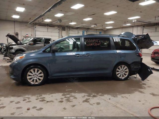 Toyota Sienna Xle 7 Passenger Image 6