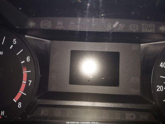 Ford Fusion S Image 13