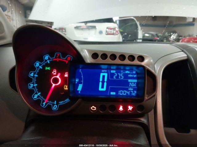 Chevrolet Sonic Lt Manual Image 14