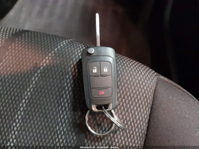 Chevrolet Sonic Lt Manual Image 10