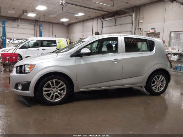 Chevrolet Sonic Lt Manual Image 7