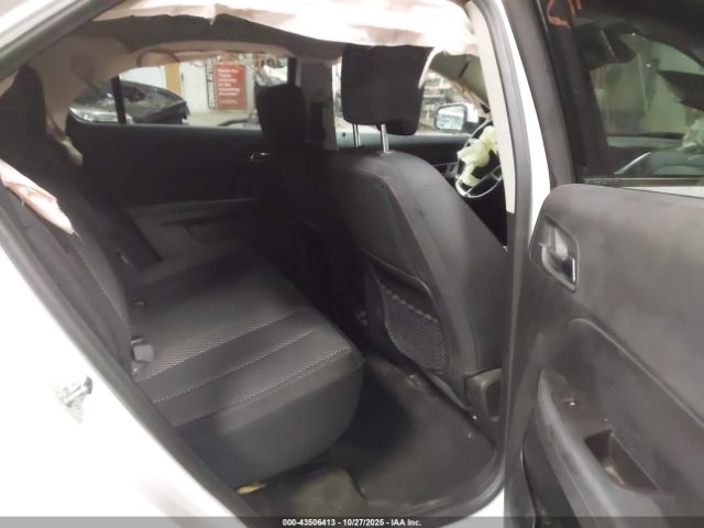 Chevrolet Equinox Lt Image 6