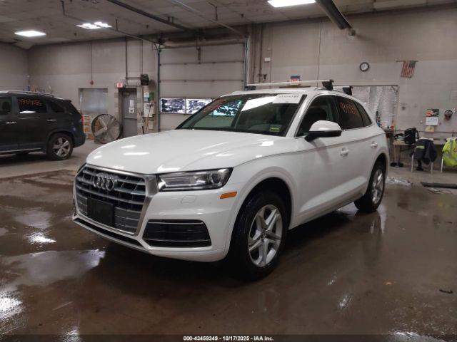 Audi Q5 45 Premium Image 15