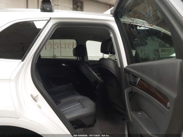 Audi Q5 45 Premium Image 4