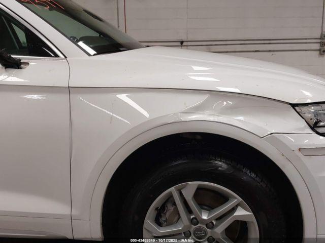 Audi Q5 45 Premium Image 8