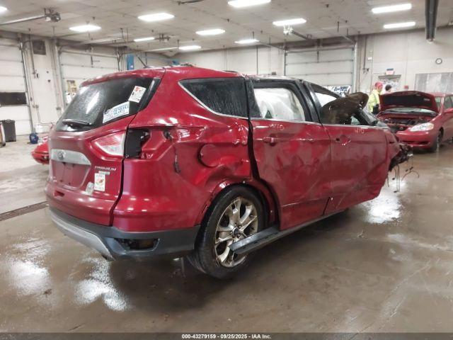 Ford Escape Titanium Image 3