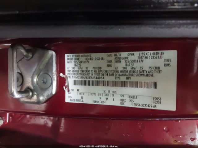 Ford Escape Titanium Image 8