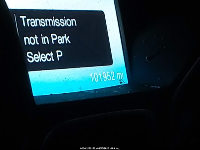 Ford Escape Titanium Image 9