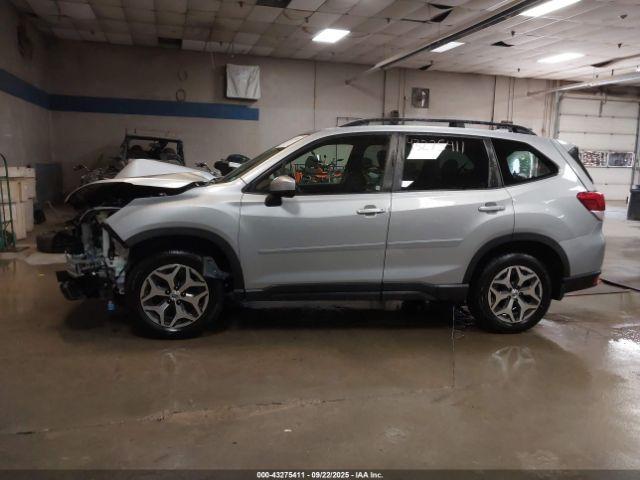 Subaru Forester Premium Image 16