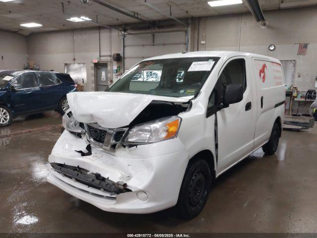 Nissan Nv Sv Image 11