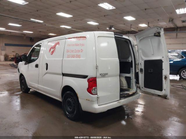 Nissan Nv Sv Image 12