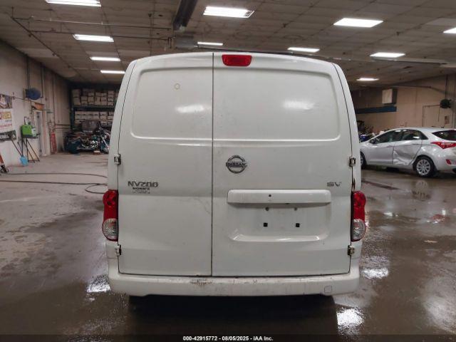 Nissan Nv Sv Image 8