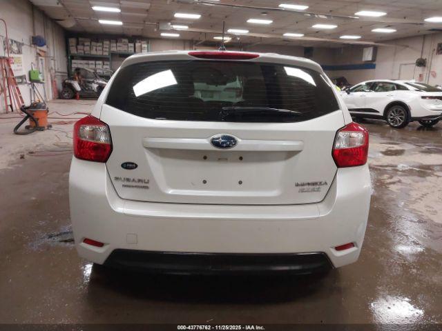 Subaru Impreza 2.0i Premium Image 12