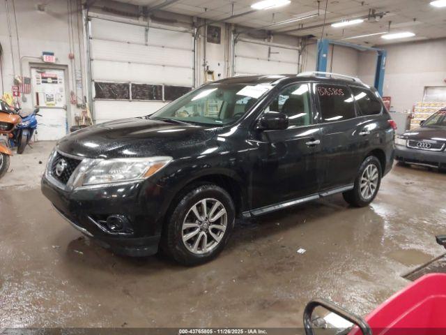 Nissan Pathfinder S Image 6