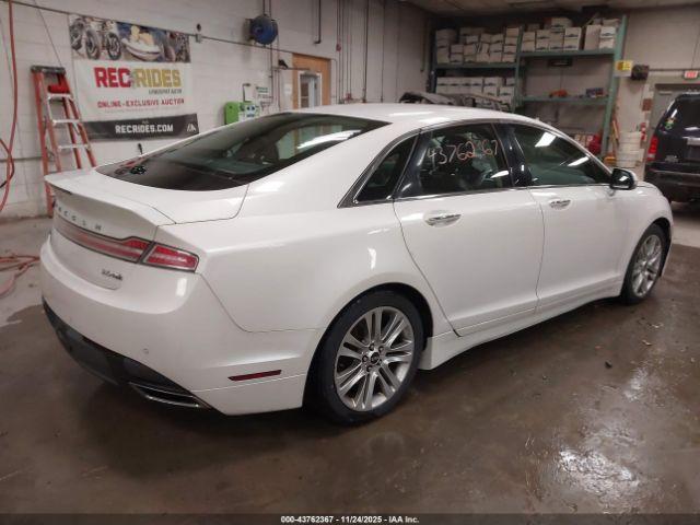 Lincoln MKZ Image 8