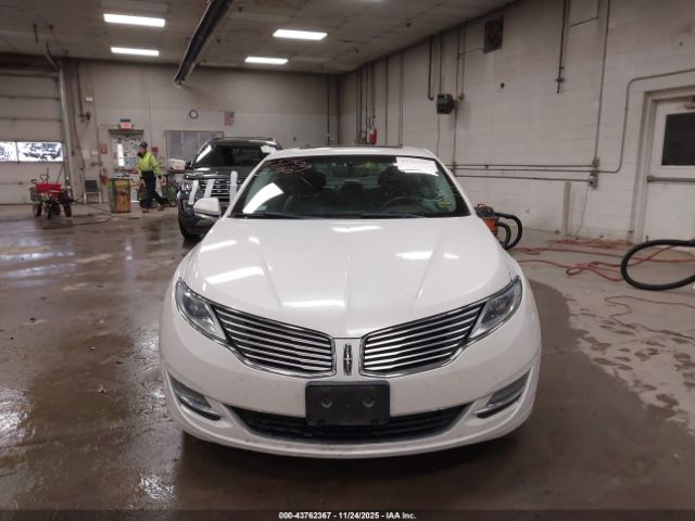Lincoln MKZ Image 13