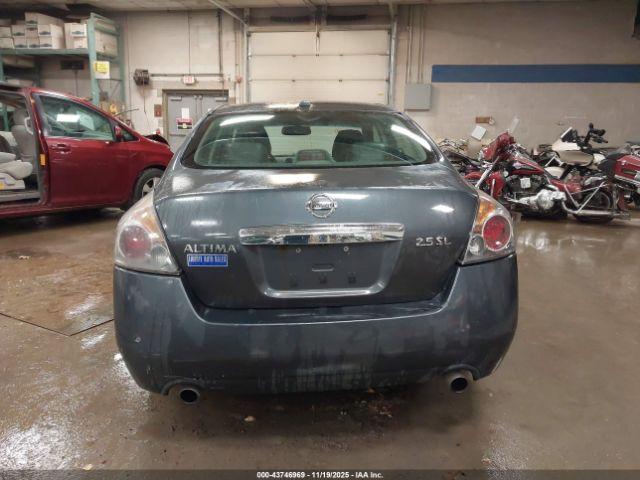 Nissan Altima 2.5 S Image 14