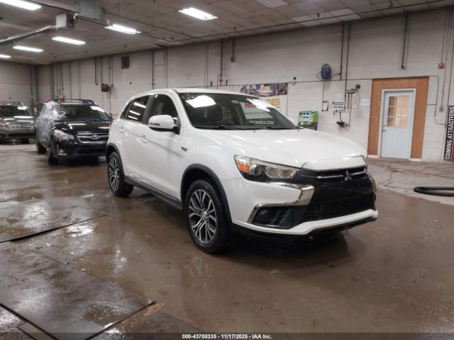 Mitsubishi Outlander 2.0 Es Image 1