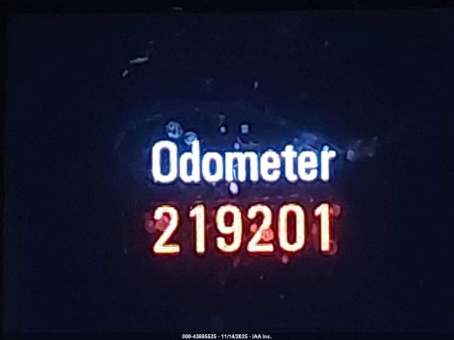 Buick LaCrosse Premium 2 Group Image 11