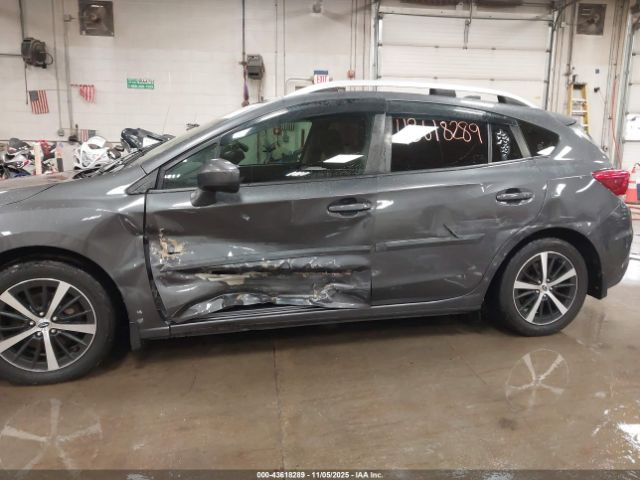 Subaru Impreza Premium 5-door Image 5