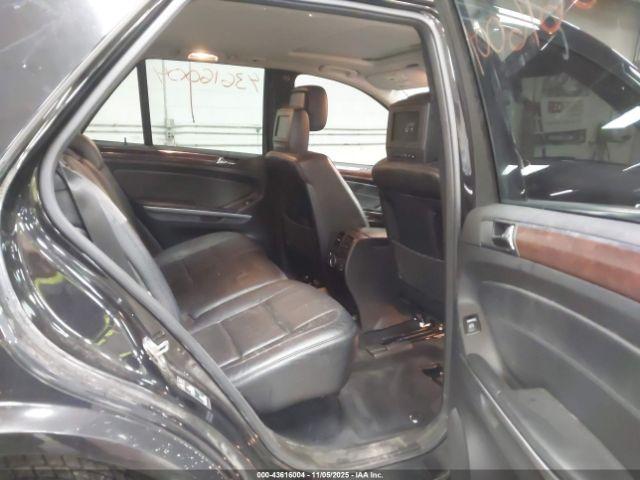 Mercedes-Benz M-Class 4matic Image 12