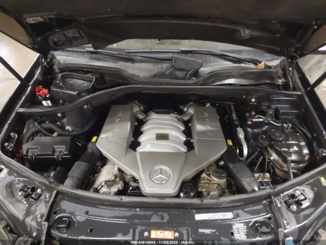 Mercedes-Benz M-Class 4matic Image 7