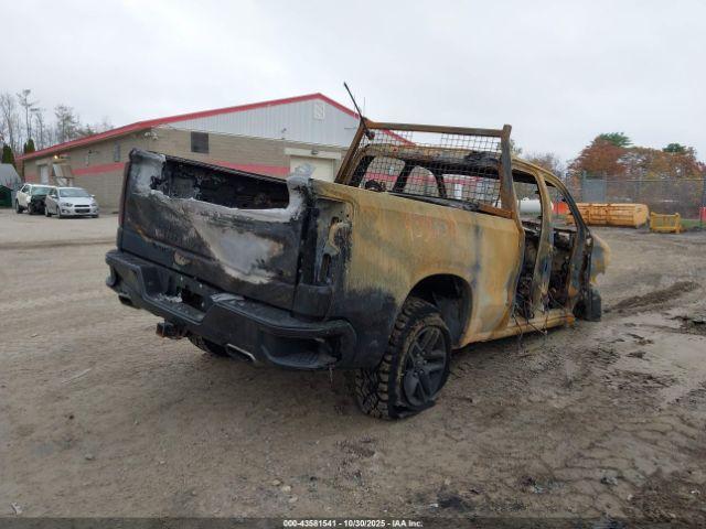 Chevrolet Silverado 1500 4wd  Standard Bed Custom Trail Boss Image 7