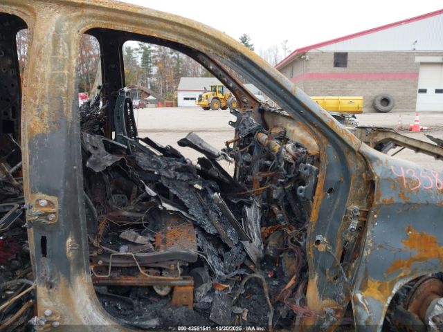 Chevrolet Silverado 1500 4wd  Standard Bed Custom Trail Boss Image 3