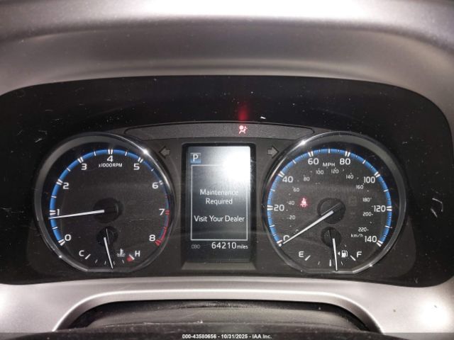 Toyota RAV4 Xle Image 15