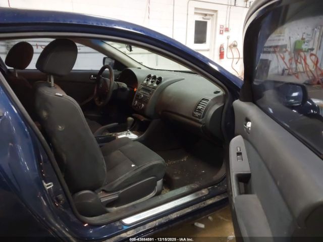 Nissan Altima 2.5 S Image 2