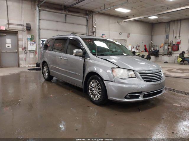  Salvage Chrysler Town & Country