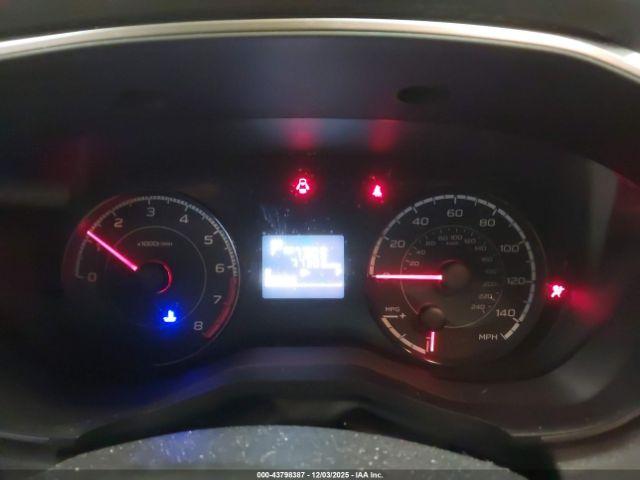 Subaru Crosstrek 2.0i Premium Image 6