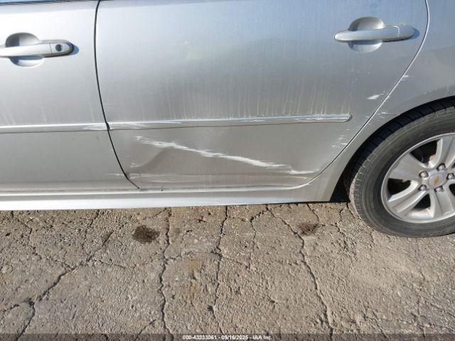 Chevrolet Impala Ls Image 9