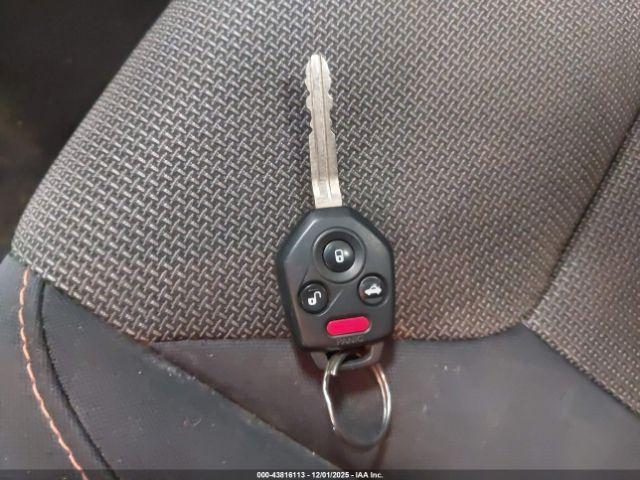 Subaru Crosstrek 2.0i Premium Image 13