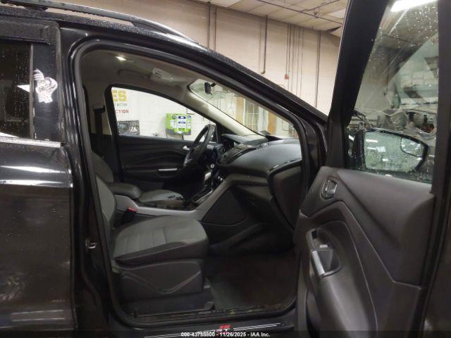 Ford Escape Se Image 9