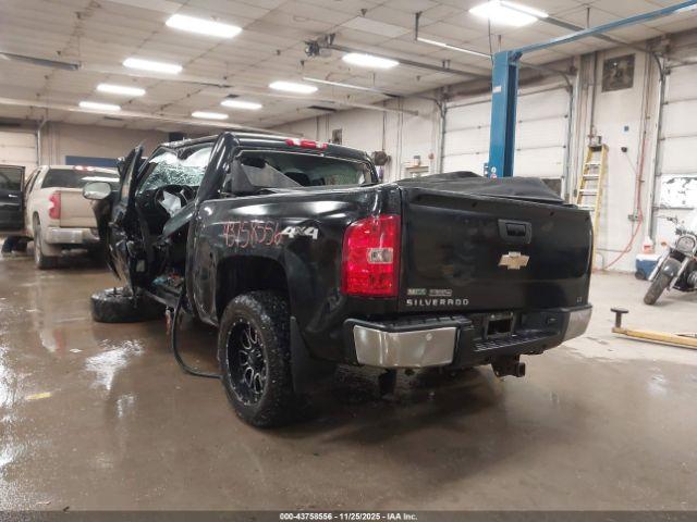 Chevrolet Silverado 1500 Lt Image 4