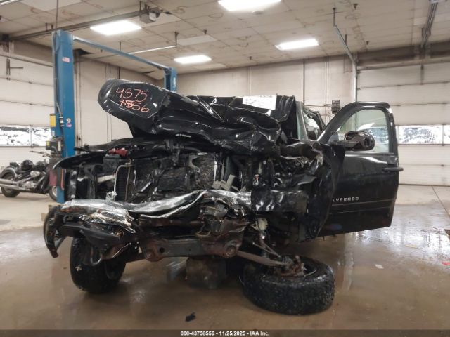 Chevrolet Silverado 1500 Lt Image 9