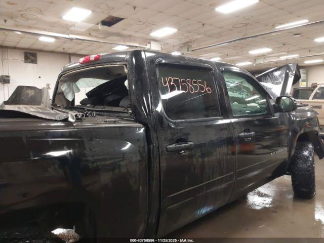 Chevrolet Silverado 1500 Lt Image 12