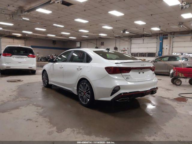 Kia Forte Gt Image 7