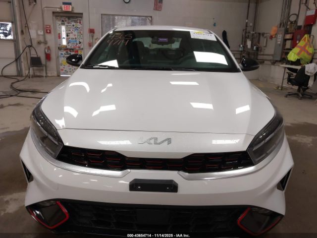 Kia Forte Gt Image 15